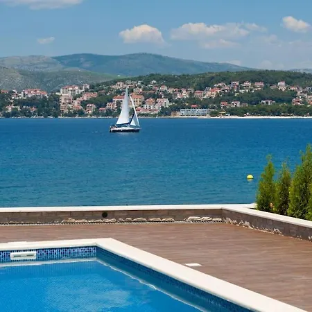 Luxury On The Beach With Pool More * Trogir